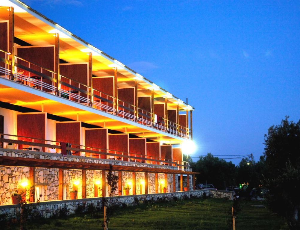 Xenia Ouranoupolis Hotell Exteriör bild