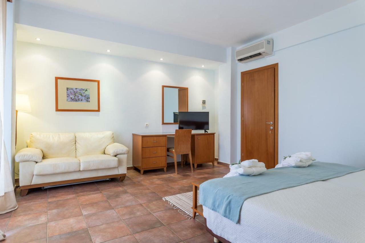 Xenia Ouranoupolis Hotell Exteriör bild